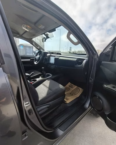 TOYOTA HILUX 4X4 2.8 MT SR - 2024 | 4673