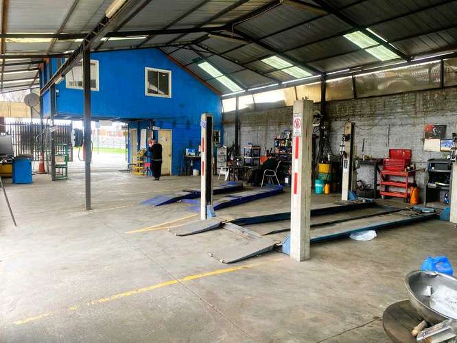 Venta Propiedad Comercial 242 m², La Granja (183678)