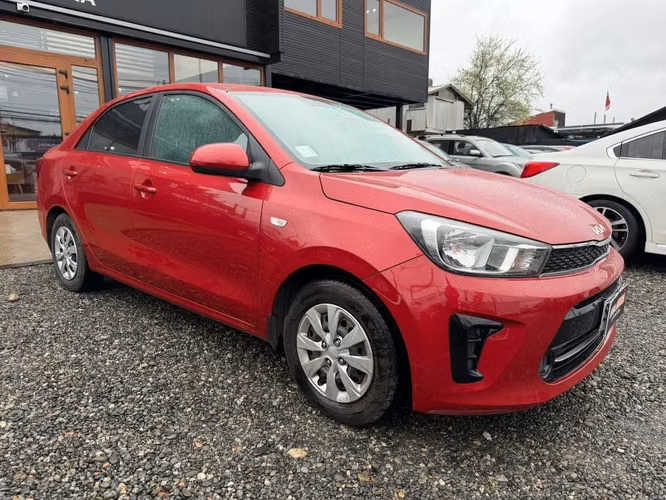 KIA SOLUTO 2023 - Imagen 3
