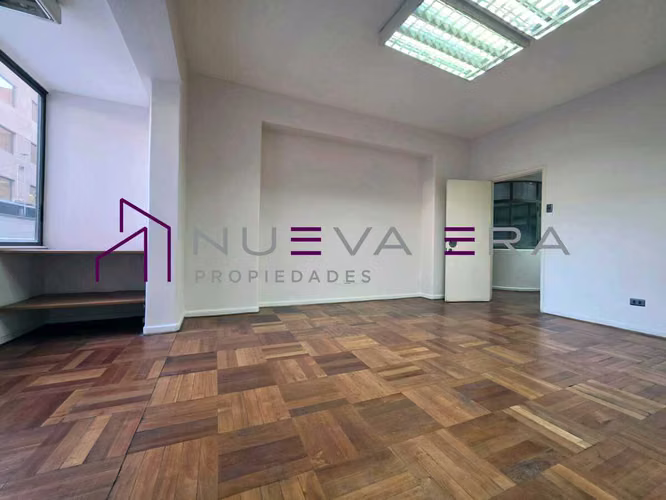 Oficina 85 m² Cerca de Metro y Teatro Municipal (183692)