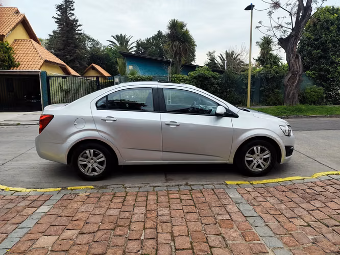 CHEVROLET SONIC - Imagen 5