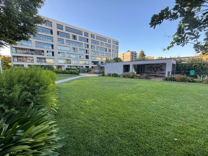 DEPARTAMENTO EN CONDOMINIO CON EXCELENTE SEGURIDAD