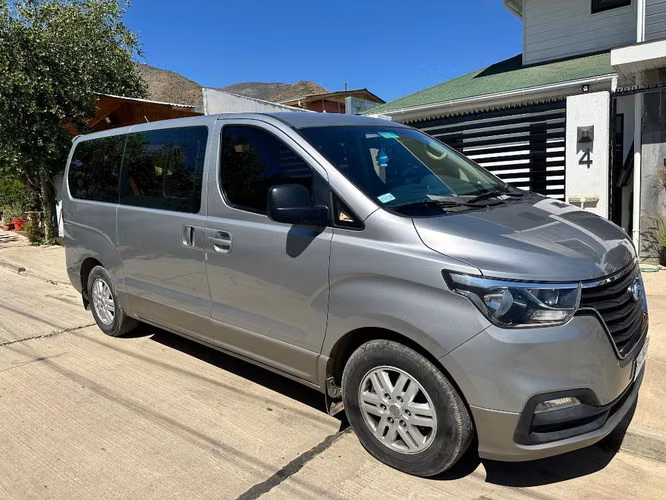 Hyundai H-1 2021 AT PASAJEROS