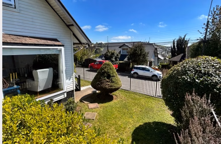 VENDE CASA SEMI- AMOBLADA SU DUEÑO - Imagen 15
