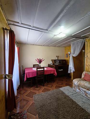 SE VENDE CASA EN HUALPÉN