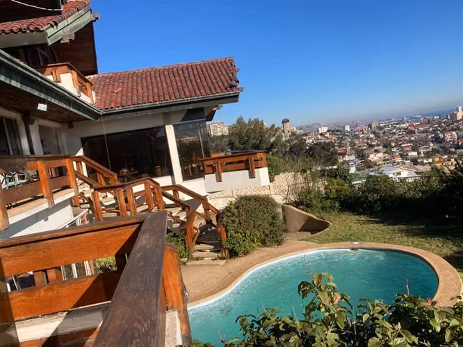 Casa en venta de 13 dorm. en Viña del Mar - Imagen 2
