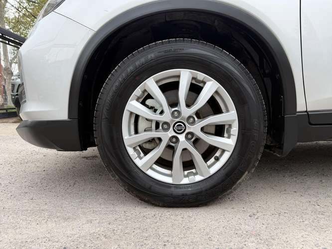 NISSAN X-TRAIL  2023