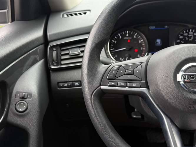 NISSAN X-TRAIL  2023