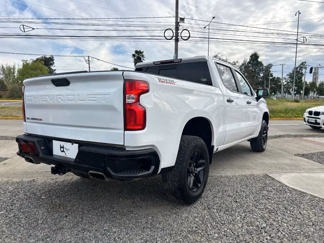 CHEVROLET SILVERADO 5.3 LT TRAILBOSS Z71 4X4 AT 4P. 2021 - Imagen 14