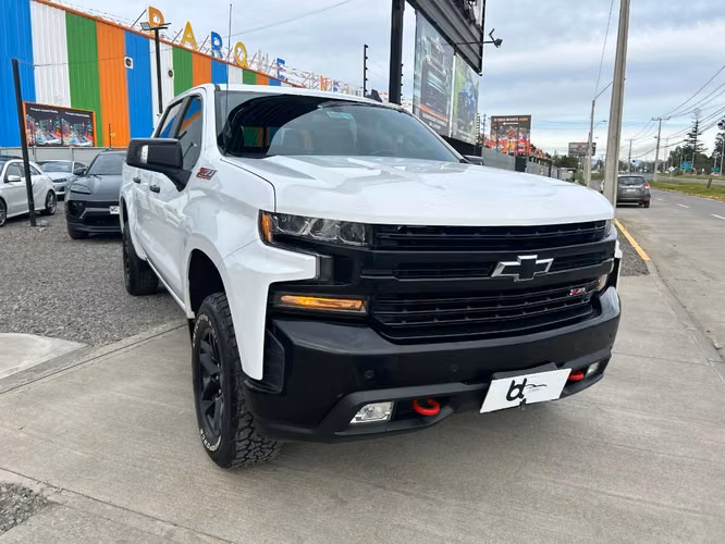 CHEVROLET SILVERADO 5.3 LT TRAILBOSS Z71 4X4 AT 4P. 2021 - Imagen 15