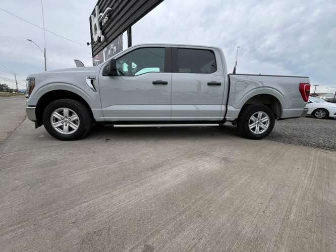 FORD F-150 XLT 3.3 4X2 2024