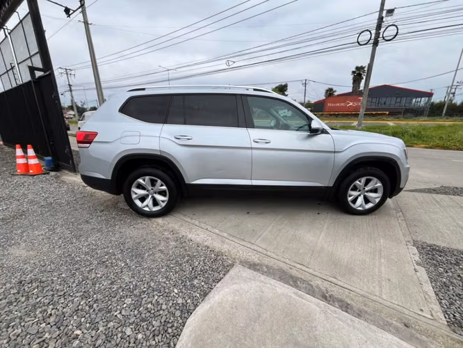 VOLKSWAGEN ATLAS TRENDLINE 3.6 2019 - Imagen 7