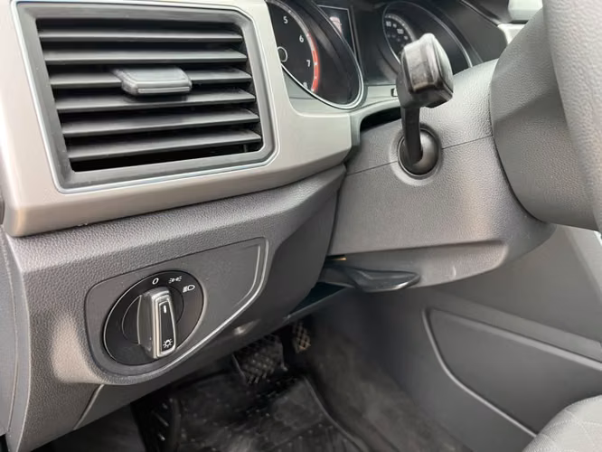 VOLKSWAGEN ATLAS TRENDLINE 3.6 2019 - Imagen 17