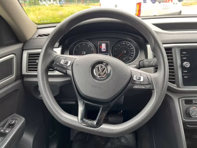 VOLKSWAGEN ATLAS TRENDLINE 3.6 2019 - Imagen 10