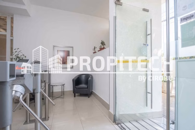 Venta Depto 2D+1B, Piso 6, Mtro Las Rejas