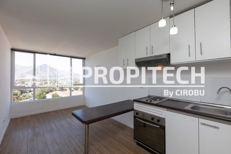 Venta Depto 1D+1B, Piso 7, Metro Pza Chacabuco. - Imagen 1