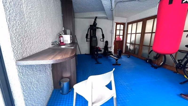 VENDE EXCLUSIVA CASA CON VISTA AL MAR REÑACA VIÑA DEL MAR