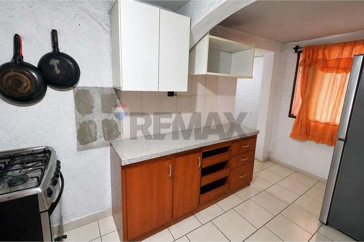 Acogedora casa de 2 pisos en maipú - Imagen 7