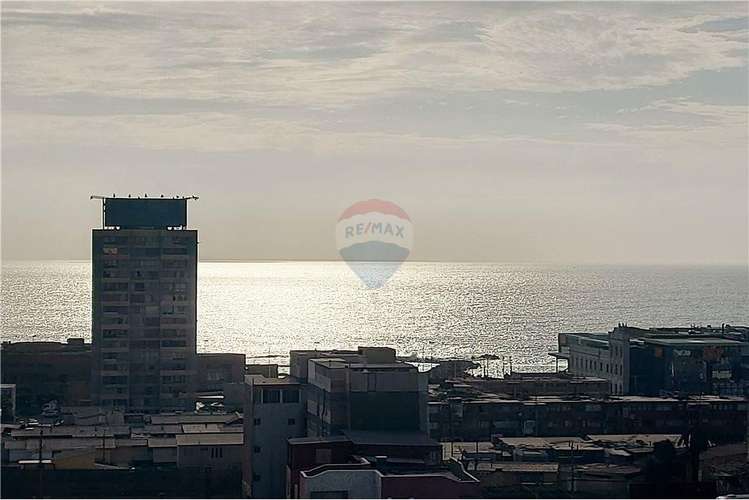 Amplio departamento amoblado - Imagen 3