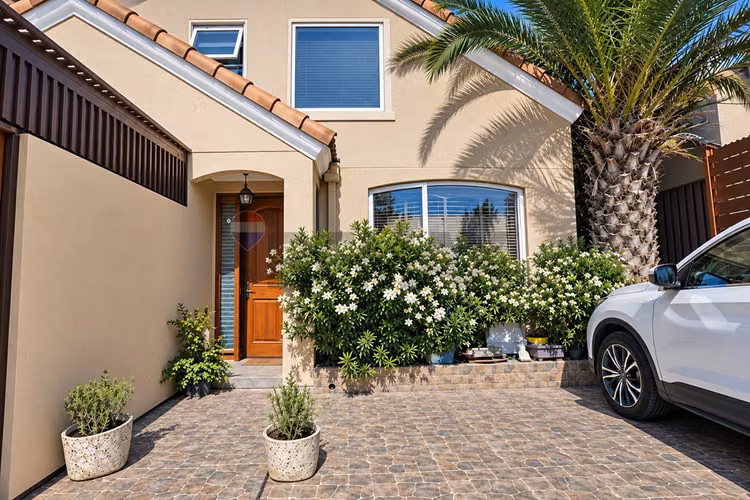 Venta casa huechuraba - Imagen 1