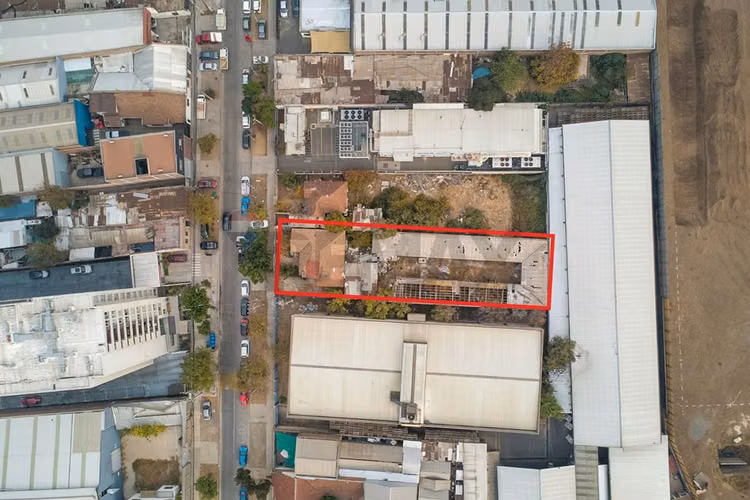 Terreno en venta 900 m² uso comercial - Imagen 4