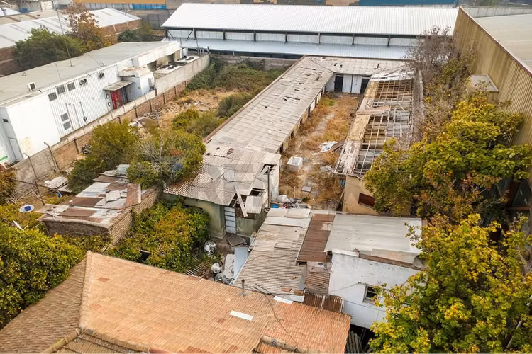 Terreno en venta 900 m² uso comercial - Imagen 9