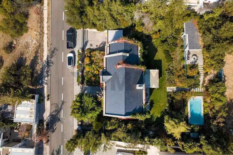 Venta casa inglesa 5d + estar + escritorio - Imagen 35