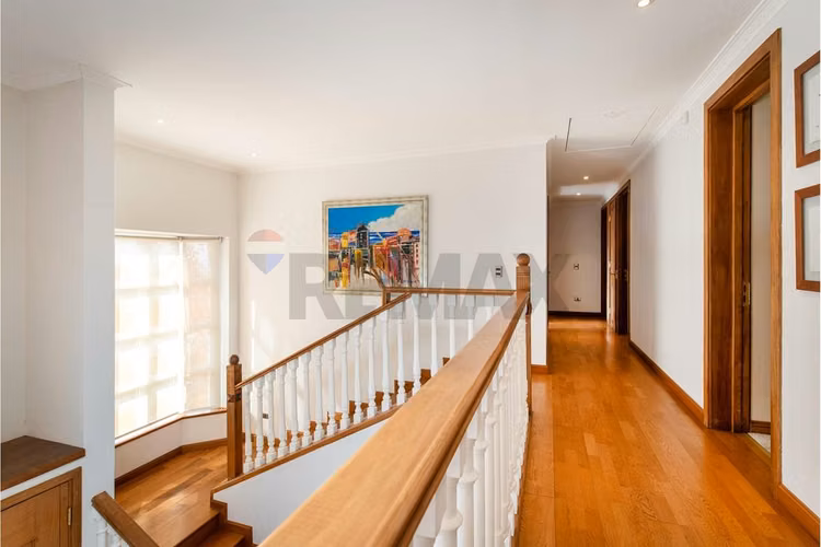 Venta casa inglesa 5d + estar + escritorio - Imagen 18