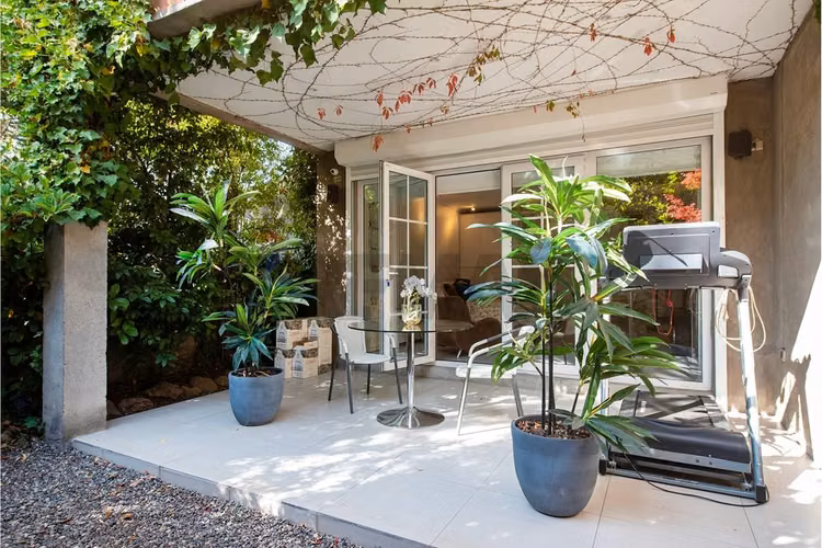 Venta casa inglesa 5d + estar + escritorio - Imagen 27