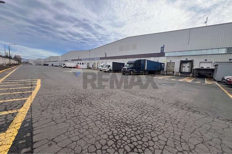 Bodega con andenes en lo boza, quilicura - Imagen 2