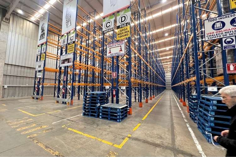Bodega con andenes en lo boza, quilicura - Imagen 11