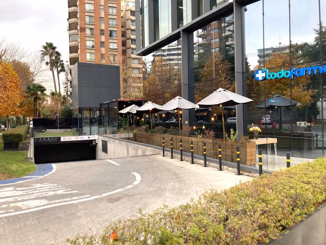 7  Y 10 M2 ARRIENDO DOS BODEGA  EN ALONSO DE CORDOVA