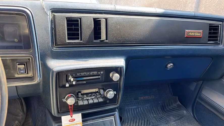 Chevrolet Malibu Landau Coupé V8 – 1982