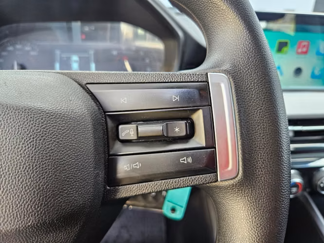 Chevrolet Sail 1.5 Ltz Mt 2025 - Imagen 18