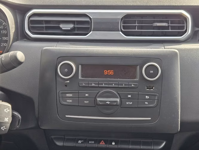 Renault Duster Life Mt 1.6 2022 - Imagen 11