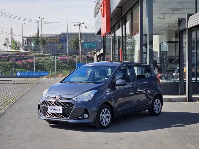 Hyundai I-10 Sdn Mt Gl 2ab Ac Pe 1.2 2018