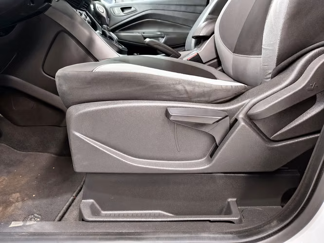 FORD ESCAPE 2015 - Imagen 10