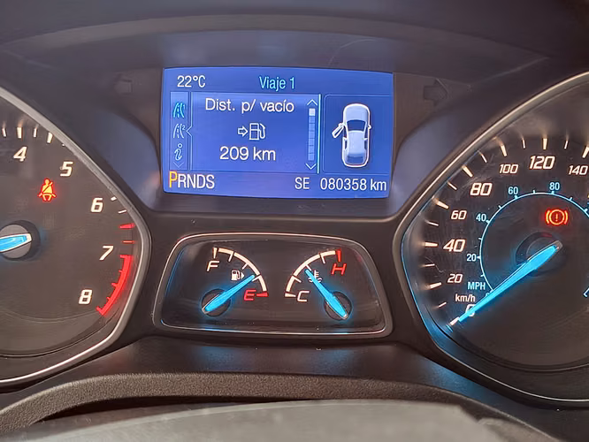 FORD ESCAPE 2015 - Imagen 13