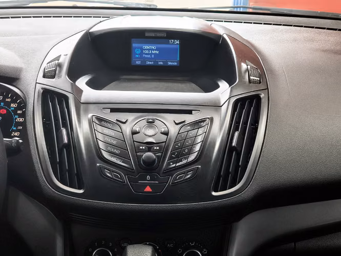 FORD ESCAPE 2015 - Imagen 19