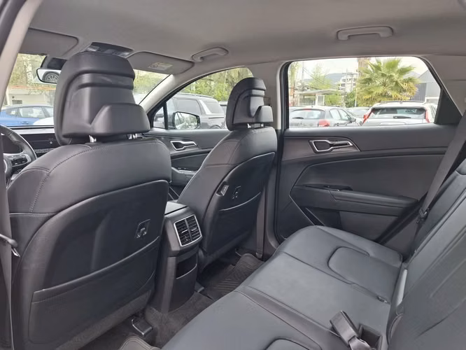 KIA SPORTAGE 2023 - Imagen 12