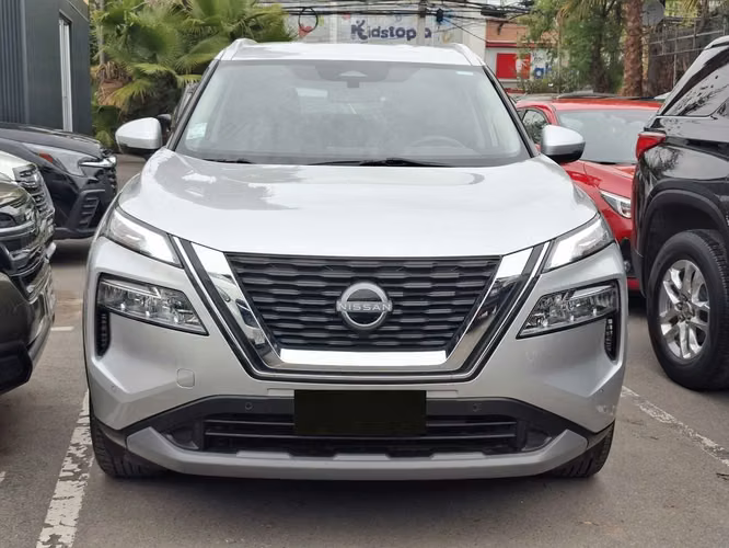 NISSAN X-TRAIL 2024
