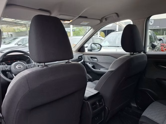 NISSAN X-TRAIL 2024