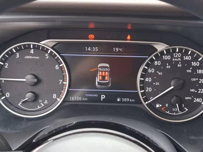 NISSAN X-TRAIL 2024