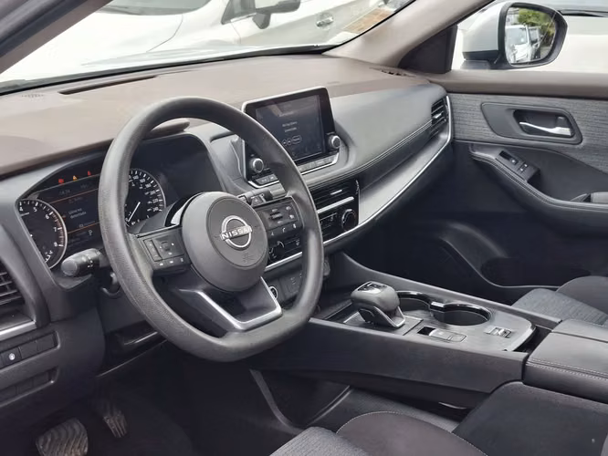 NISSAN X-TRAIL 2024