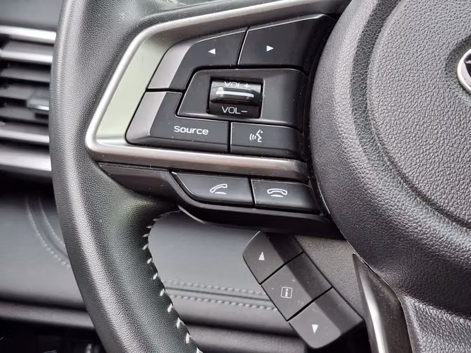 SUBARU OUTBACK 2023