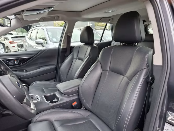 SUBARU OUTBACK 2023