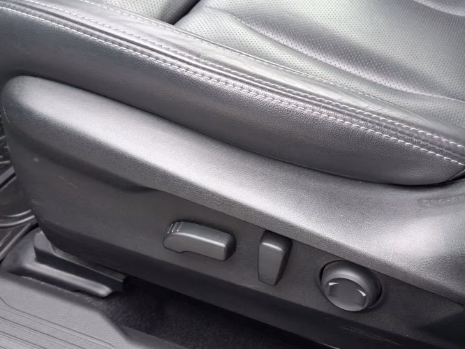SUBARU OUTBACK 2023