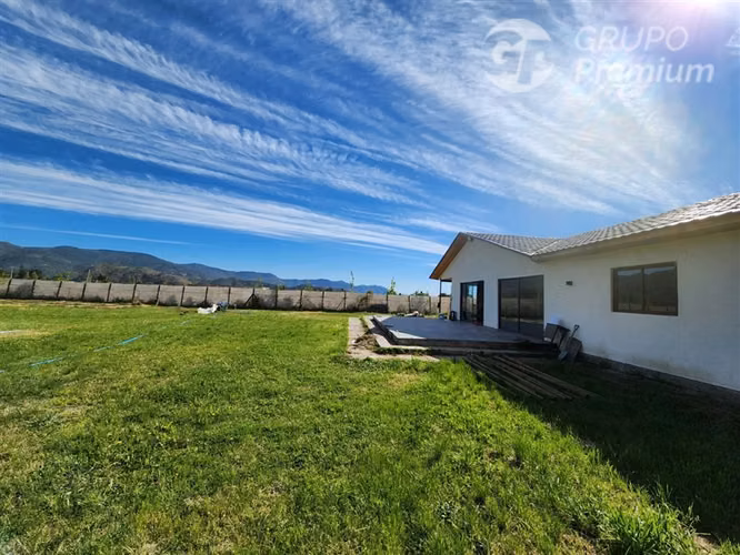Casa en venta de 6 dorm. en Placilla