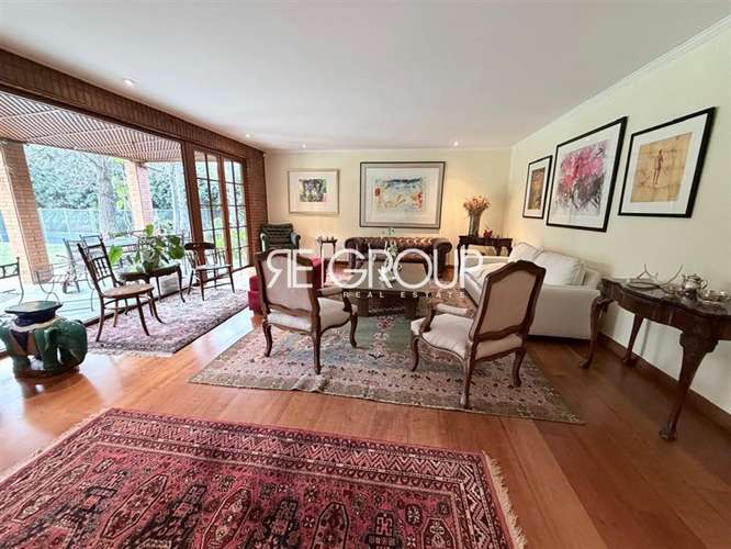 Casa en venta de 3 dorm. en Lo Barnechea - Imagen 3