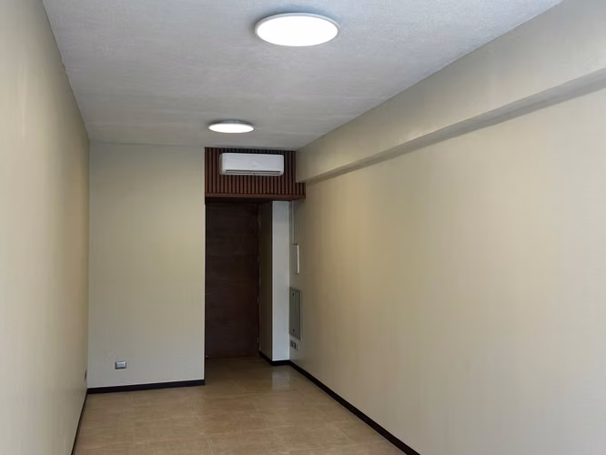 MODERNA OFICINA HABILITADA EN ARRIENDO DA VINCI CHICUREO
